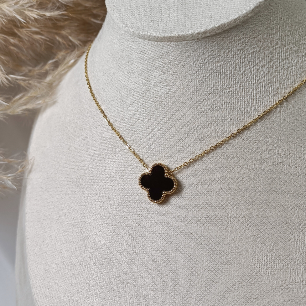 Clover Necklace - Armona jewelry