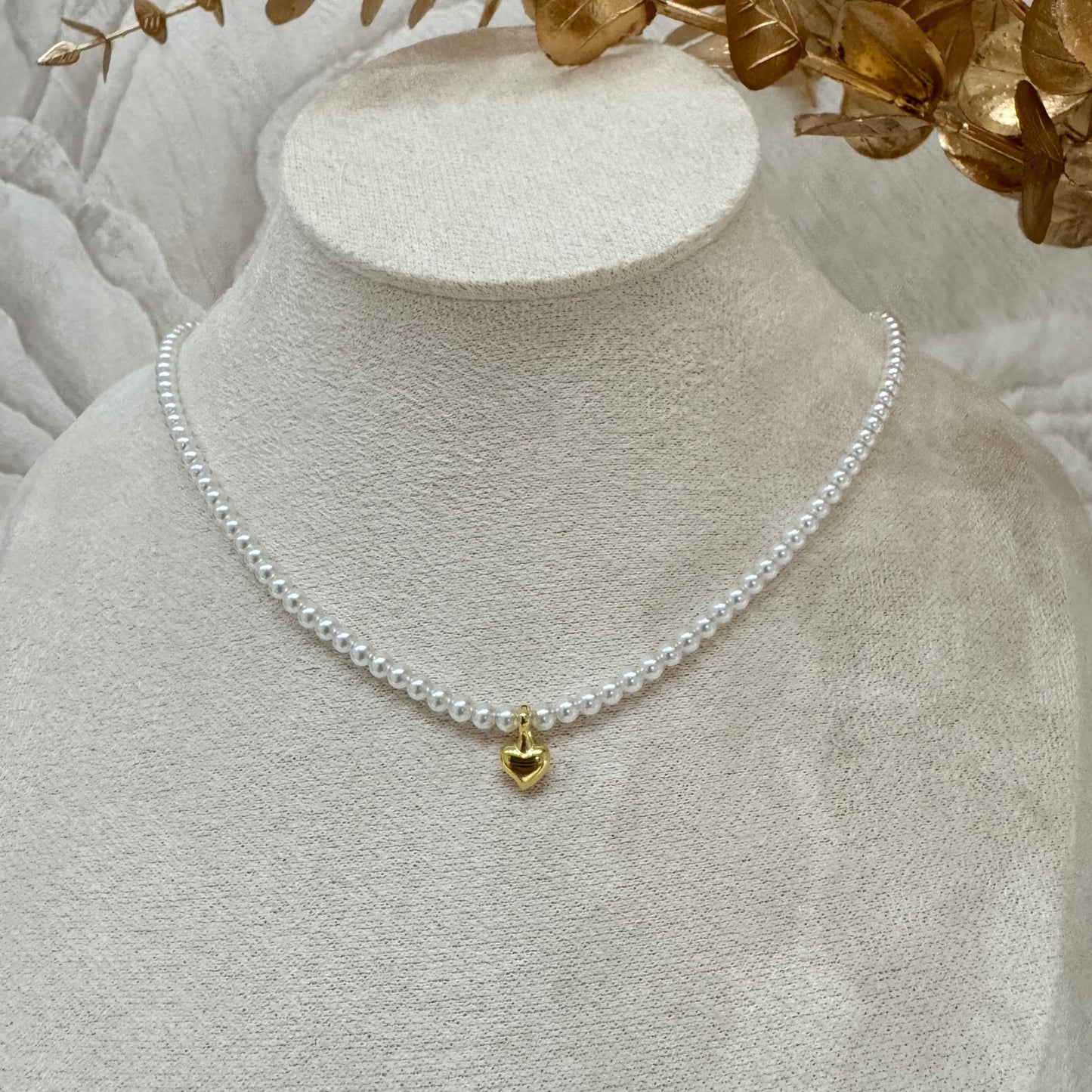 Pearly Heart Necklace - Armona jewelry